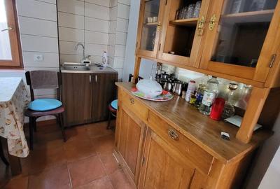 Casă cu 4 camere în Strejești - 4