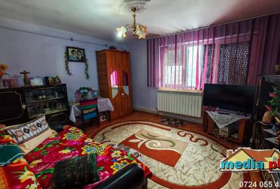 Apartament cu 2 camere decomandat în Dunărea - 1