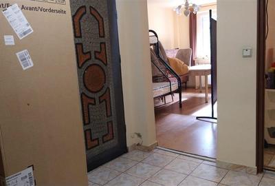 Apartament cu 4 camere decomandat în Teiul Doamnei - 3