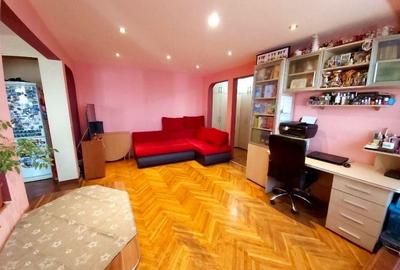 Apartament cu 3 camere semidecomandat în Mănăștur