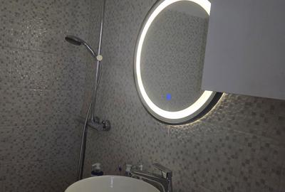 Apartament cu 2 camere nedecomandat în Gara de Nord