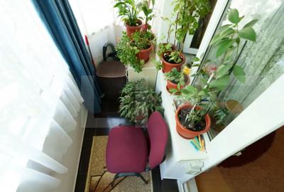 Apartament cu 4 camere decomandat în Crângași - 13