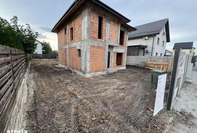 Casă cu 5 camere cu Teren 426 Mp în Central - 13