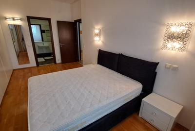 APARTAMENT 3 CAMERE LUX - LOC PARCARE - COMISION 0 - 32