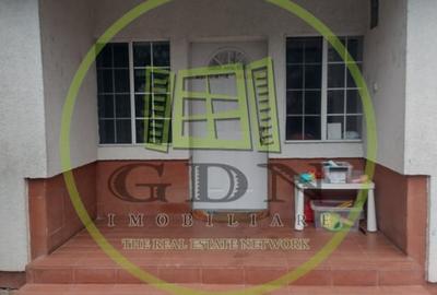 Casă individuală cu 6 camere decomandat cu Teren 800 Mp în Grigorescu - 2