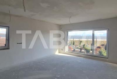 Casa individuala spatioasa Selimbar - pret excelent - 8