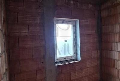 Duplex superb - personalizare interioara - zona linistita. - 10