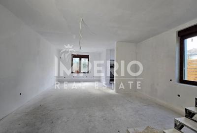 Duplex cu 5 camere cu Canalizare în Gruia - 2