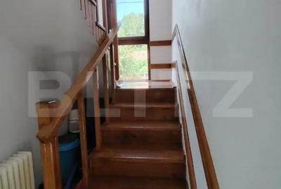 Casă cu 5 camere cu Teren 226 Mp în Sovata - 16