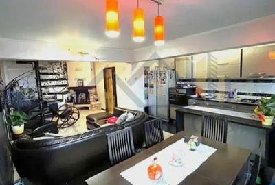 Apartament cu 4 camere decomandat în Broșteni