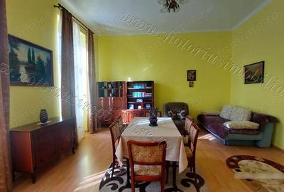 Casă cu 4 camere cu Teren 763 Mp în Central - 15