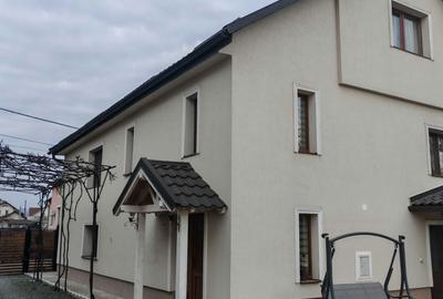 Casă cu 3 camere în Central - 5