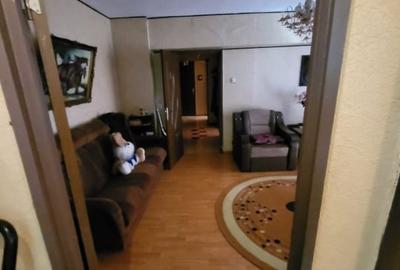 Vanzare apartament 3 camere - 6
