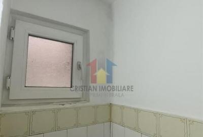 SPATIOS 57 mp! 2 camere, etaj 2, balcon 7 m, Radu Negru - 5