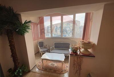 Apartament cu 4 camere de inchiriat in zona Dacia - 2