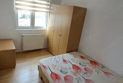Apartament cu 3 camere semidecomandat în Micro 9 - 6