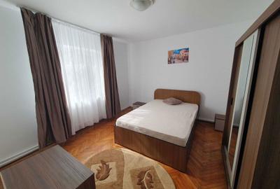 Apartament cu 3 camere decomandat în Unirii - 1