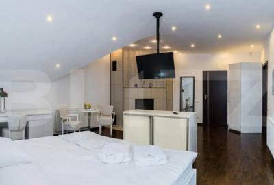 Casă cu 4 camere cu Teren 2456 Mp în Livezeni - 6