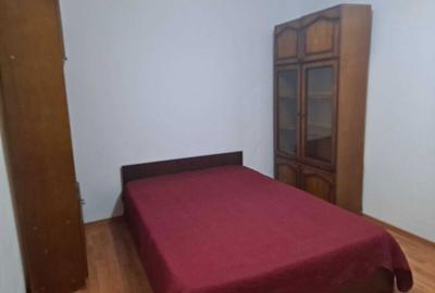 Garsonieră decomandată în Petros - 4