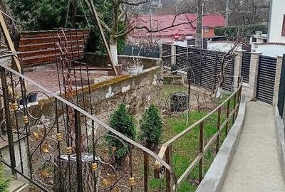 Apartament cu 3 camere decomandat în Central - 4