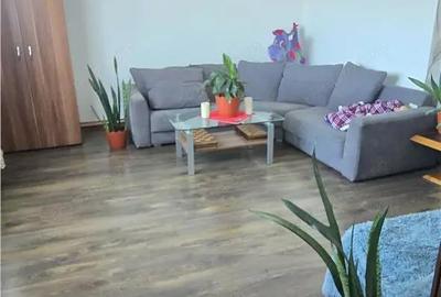 Spațiu comercial, de 512 mp, în Arcalia - 8