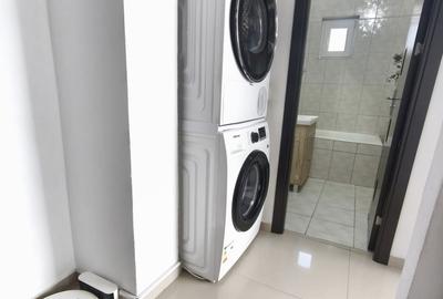 Apartament cu 3 camere decomandat în Central - 1