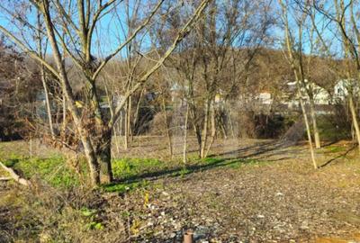 Teren de 738 mp, în Central - 6