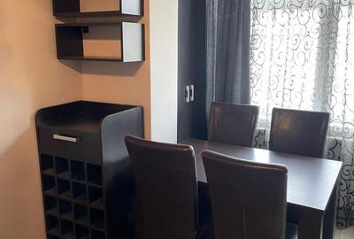 Apartament cu 3 camere decomandat în Central - 3