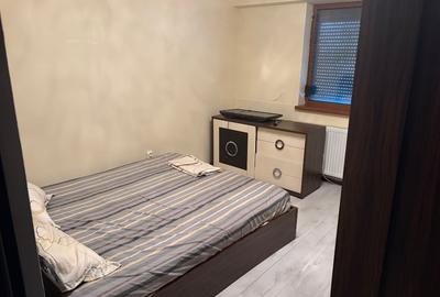 Apartament cu 4 camere decomandat în Central - 4
