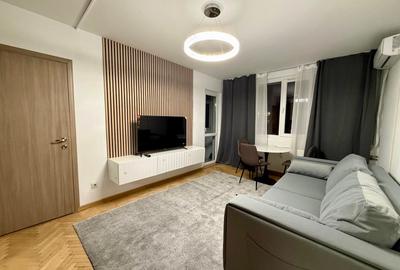 Apartament cu 2 camere semidecomandat, mobilat în Mihai Bravu