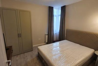 Apartament cu 3 camere decomandat, mobilat în Central - 9