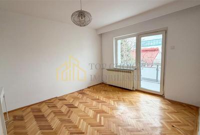 Apartament cu 3 camere semidecomandat, mobilat în Tei - 18