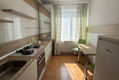Apartament cu 3 camere, mobilat în Central - 6