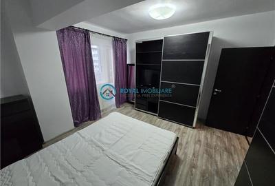 Royal Imobiliare - Vanzare apartament 3 camere zona 9 Mai - 7