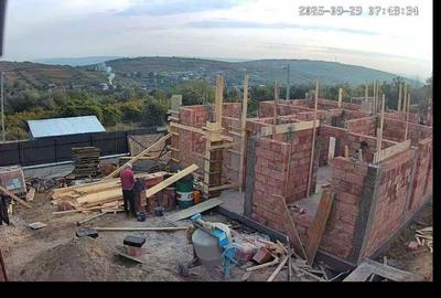 Casă cu 4 camere în Goruni - 1