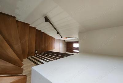 Casă cu 4 camere cu Teren 325 Mp în Moșnița Veche