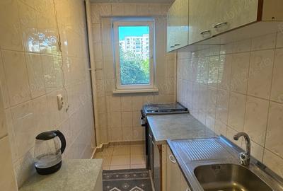 Chirie 2 camere Drumul Taberei - 1 minut de metrou - 6