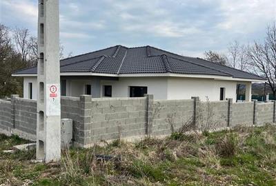 Casă individuală cu 4 camere cu Teren 616 Mp în Paleu - 2