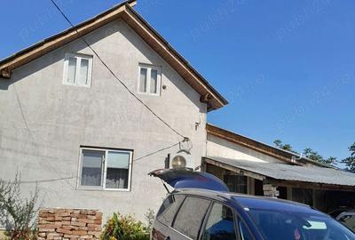 Casă cu 7 camere cu Teren 1420 Mp în Dumbrava - 3