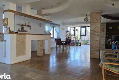 Casă cu 5 camere cu Teren 900 Mp în Zăvoi - 13