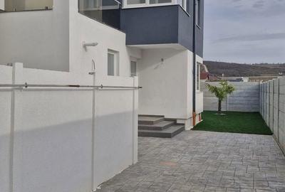 Casă cu 5 camere cu Teren 435 Mp în Oncea - 16