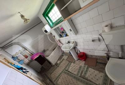 Casa solida din caramida cu teren generos Gura Ocnit - 2