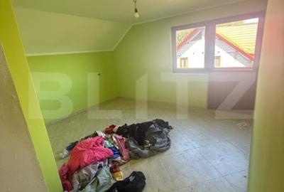 Casa cu etaj, 160 mp utili, 650 mp teren, Salcea - 11