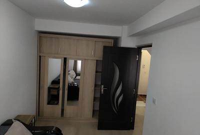 Inchiriez apartament 2 camere - 4