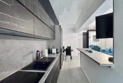 Vedere laterala la mare, prima linie, mobilat, parcare inclusa - 7