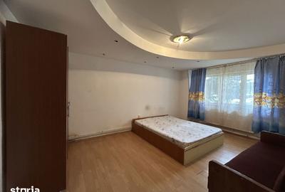 Apartament cu 3 camere decomandat în Prundu - 5