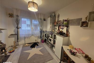 Apartament cu 3 camere decomandat în Micro 16 - 6