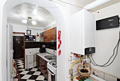 Centru -apartament ideal pentru locuinta sau birou, et. 1, ST-59 mp - 9