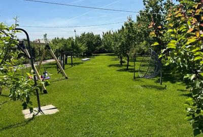 Vilă premium cu grădină spectaculoasă și casă de oaspeți - 10