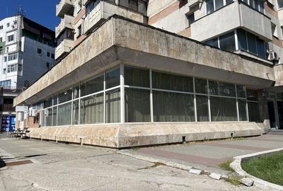 Spațiu comercial, de 211 mp, în Central - 1
